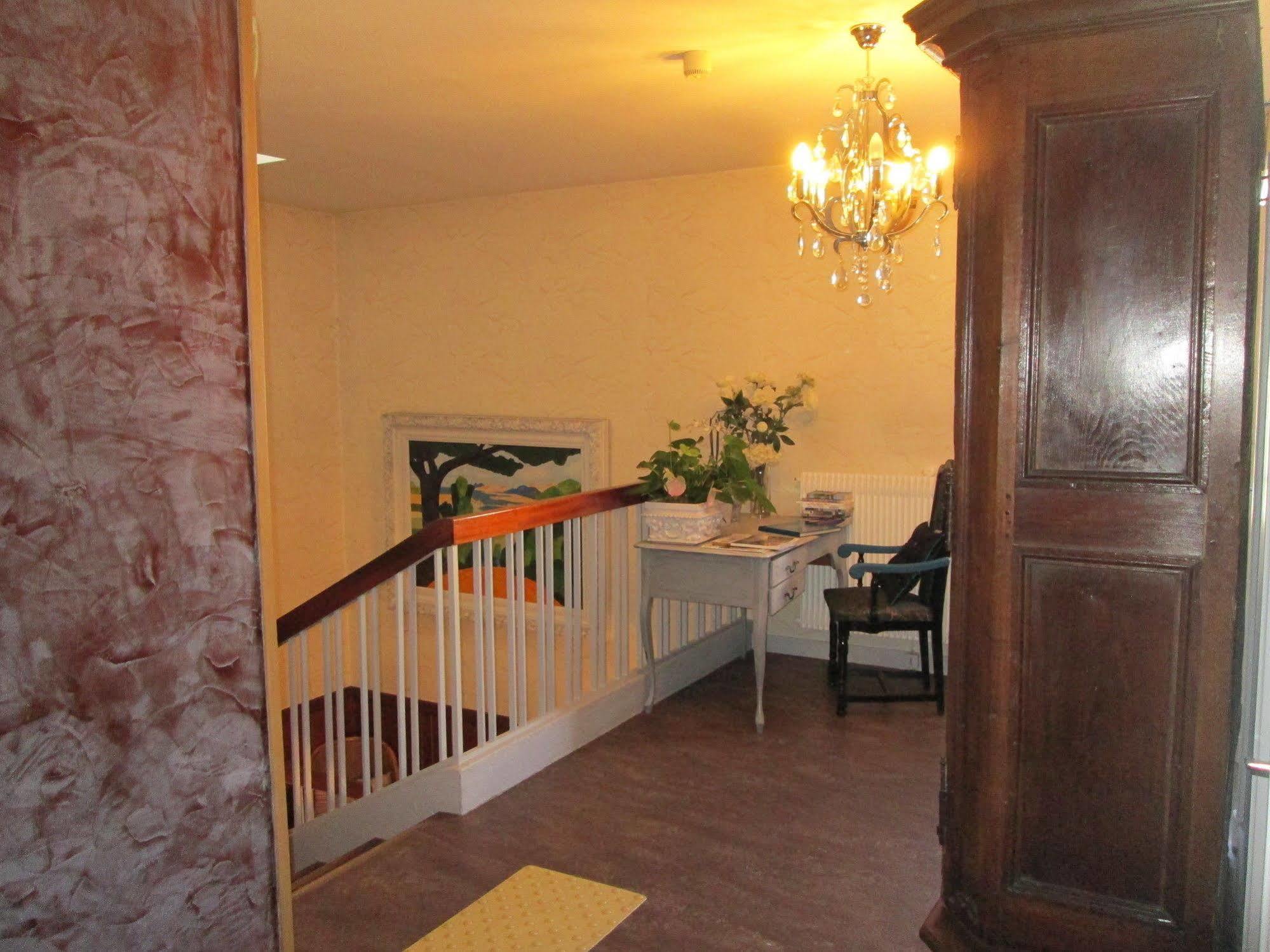 Hotel Victor Hugo Dijon Exteriör bild